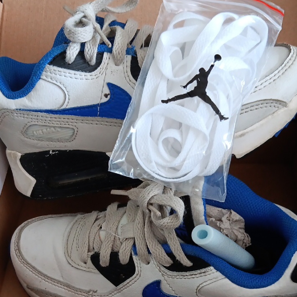 Jordan 1 MID SE(PS) Athletic Shoes With Extra Laces GUC